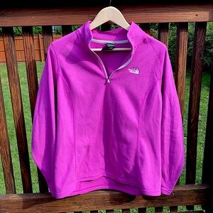 The North Face Fleece Sweater (Perfect Base-Layer)